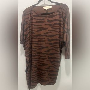 America Glamour Badgley Mischka tunic